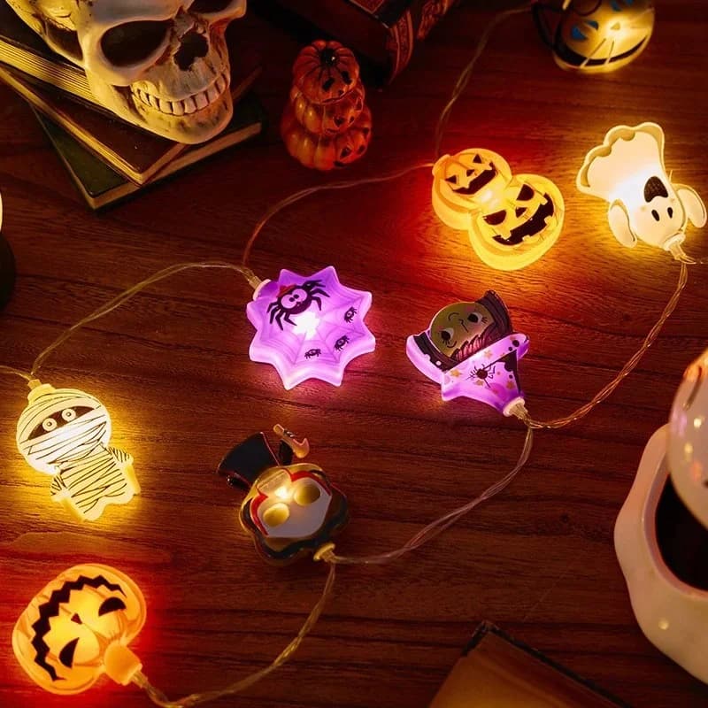 Halloween LED-lichtslinger met pompoen- en geestfiguren