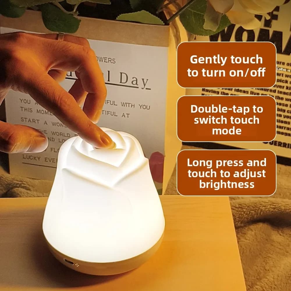 Oplaadbare USB nachtlamp met roosvorm en aanraaksensor
